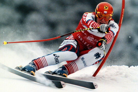 Maier - Der neunfache ÖSV-Triumph beim Weltcup-Super-G der Herren auf dem Patscherkofel in Innsbruck am 21. Dezember 1998 markierte den Höhepunkt von Österreichs Skidominanz. Hermann Maier (Bild) fuhr damals einmal mehr an die Spitze. - © Foto: APA-Photo/rubra