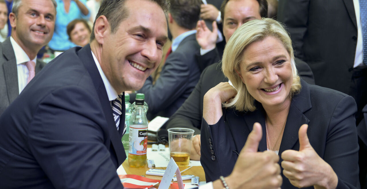 Le Pen und HC Strache - © APA/HERBERT NEUBAUER