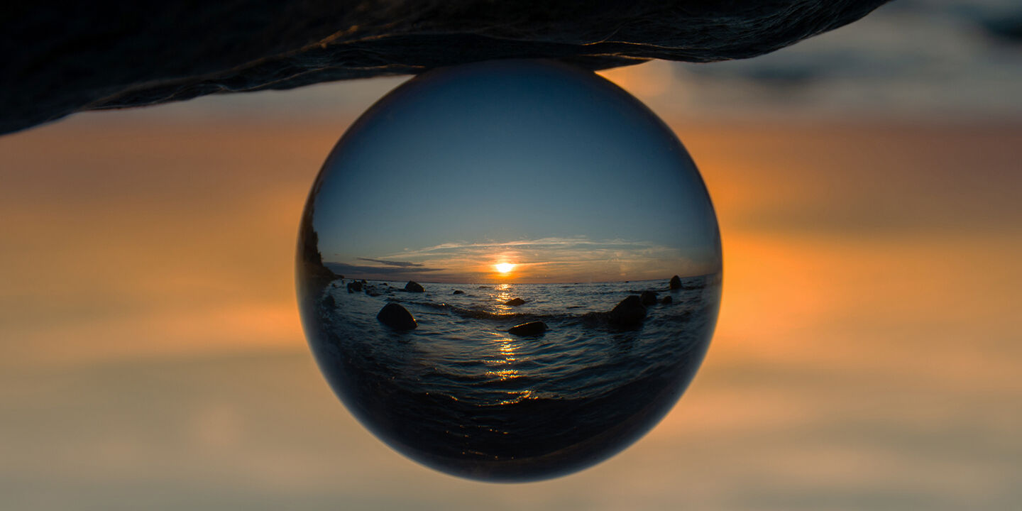 Wassertropfen, Sonnenuntergang, Idylle - © Foto: iStock/FotoEvans