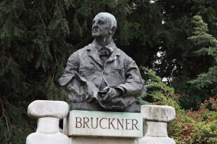 Anton Bruckner Denkmal Wien - © Getty Images / Amy T. Zielinski