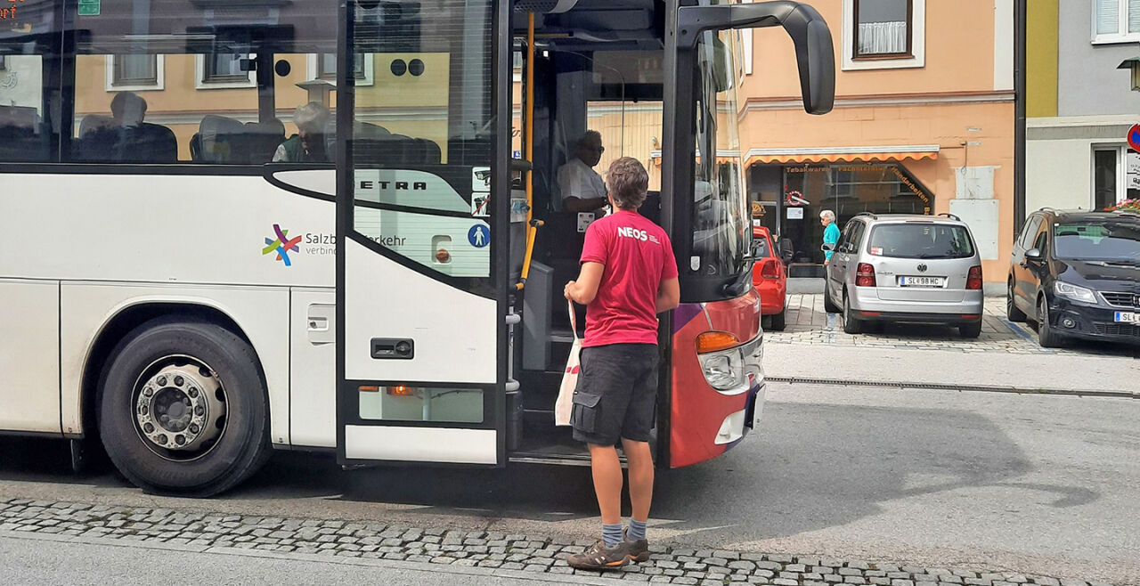 NEOS-Wahlkampf im Salzburger Flachgau - © Wolfgang Machreich