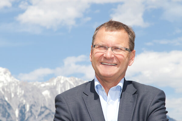 Alpenvereinspräsident Andreas Ermacora - Seit 2013 ist der Innsbrucker Rechtsanwalt Ermacora Präsident des Österreichischen Alpenvereins, mit mehr als 600.000 Mitgliedern die größte Naturschutzorganisation des Landes. - © Julia Türtscher/Blickfang-Photographie